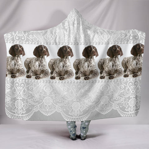 Amazing German Shorthaired Pointer Dog Print Hooded Blanket