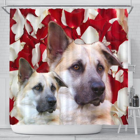 Chinook Dog Print Shower Curtains